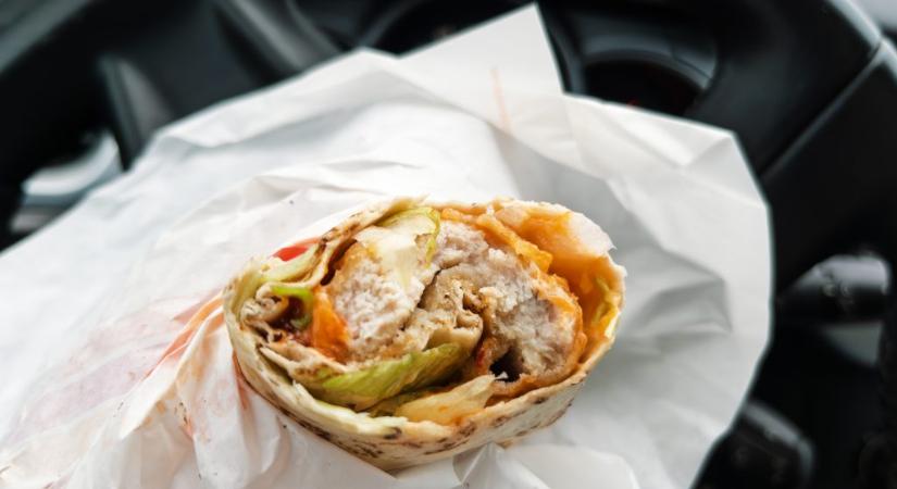 Emberi ujjbegyet talált a csirkés wrapben – állítja a New York-i nő