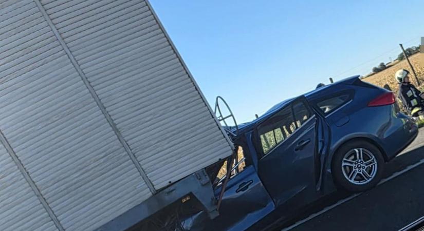 Meghalt egy ember az M3-ason történt balesetben