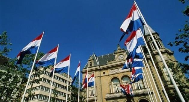 A holland kormányból távoznak a Új Társadalmi Szerződés párt tagjai