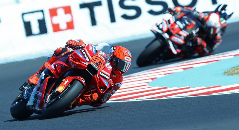 Marc Márquez vasárnap is megállíthatatlan volt, a nap hőse azonban Jorge Martín lett Magyarországon