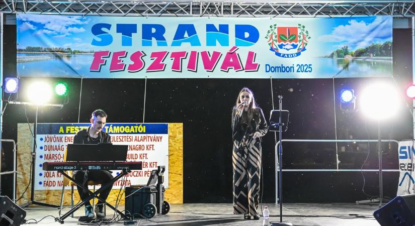 Nyárzáró hangrobbanás a vízparton (fotók)