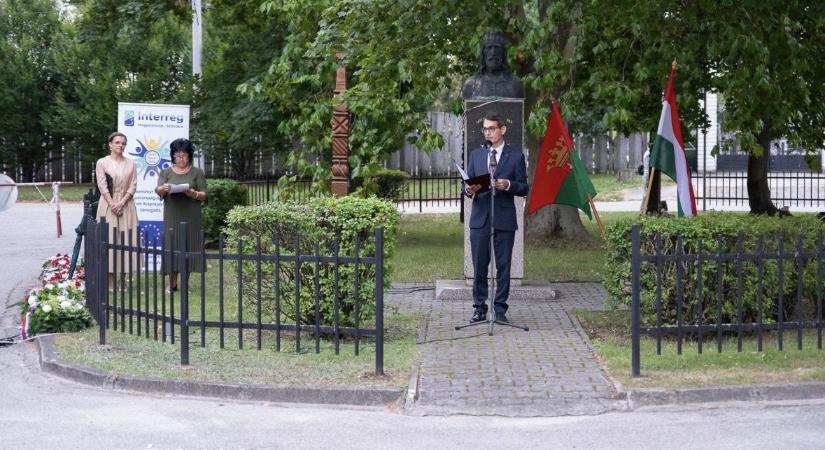 Az egyéni helytállás közösségi erővé is válhat