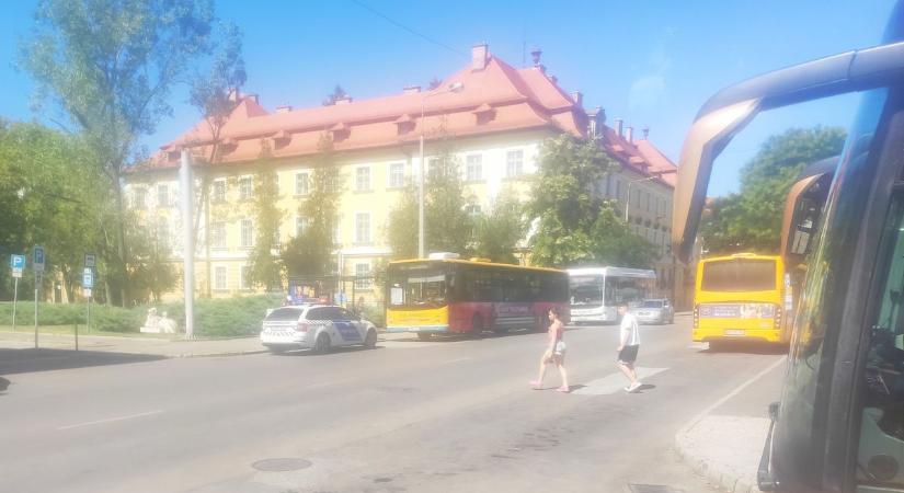 Ezért kellett rendőrt hívni az egyik egri helyijárathoz