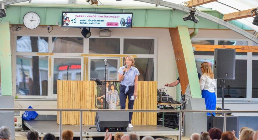 Emlékkoncert: időutazást tartottak Igalban - ilyet ritkán látsz máshol