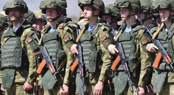 Az ukrán külügyminisztérium elítéli a fehéroroszországi hadgyakorlatokat