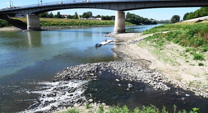 Természetellenes jelenséget észleltek a Tisza folyón, ez a magyarázat