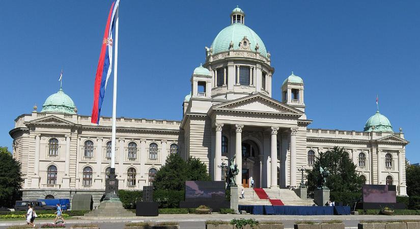 Szerbia másolja a magyar kormány árintézkedését