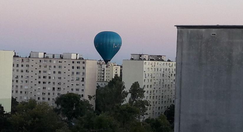 „Ez le fog zuhanni!” - nagy riadalmat keltett egy hőlégballon Debrecenben, nem alaptalanul! – fotókkal