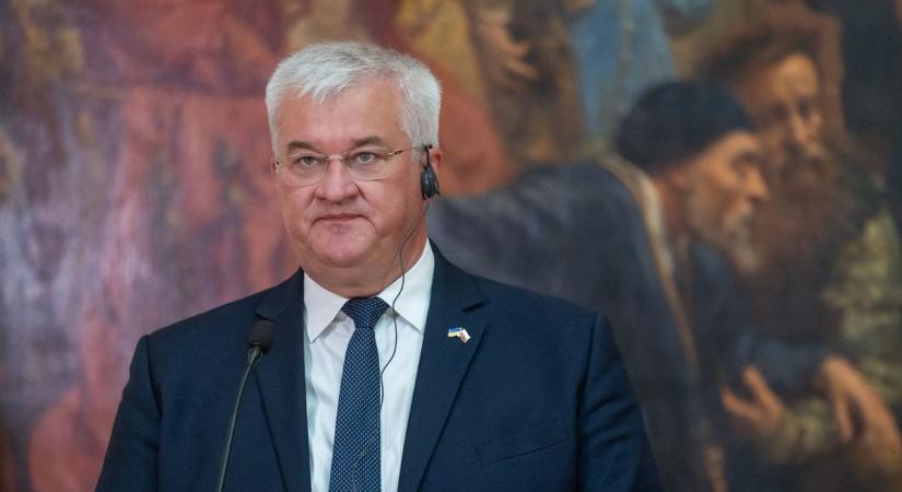 Példátlan lépésre szánták el magukat az ukránok: már a külügyminiszterük is megfenyegette Magyarországot