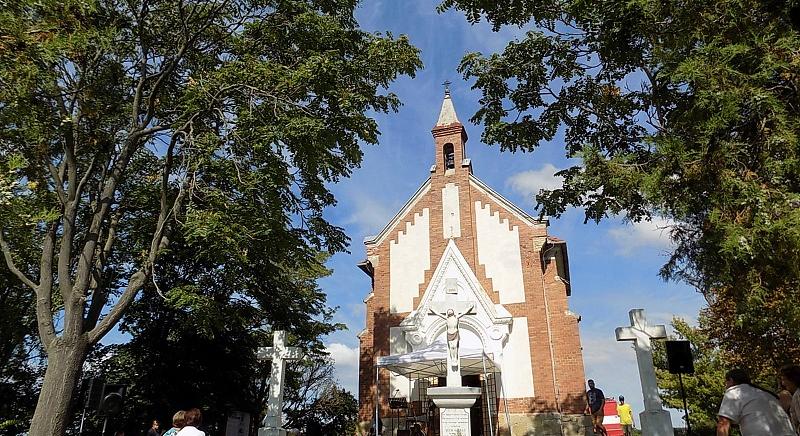 Hat éve szolgálja a zarándokokat a Cigléd–Szőgyén Mária-úti tanösvény