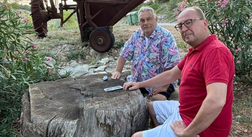 Úgy tűnik, Orbán tényleg dolgozik horvátországi nyaralásán