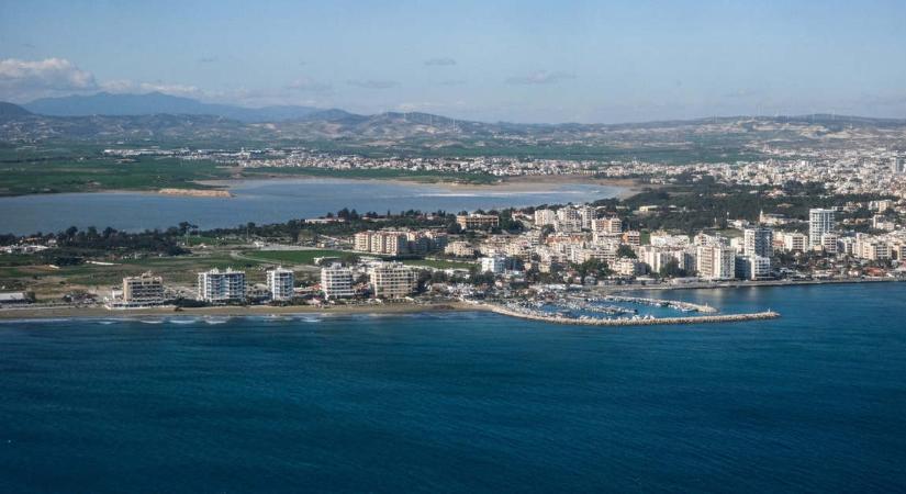 Töredékére esett a Ciprusra látogató turisták száma