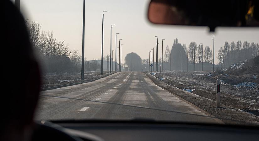 Egy jó ideig másfél kilométeren egy sávra szűkül a debreceni északi elkerülő út