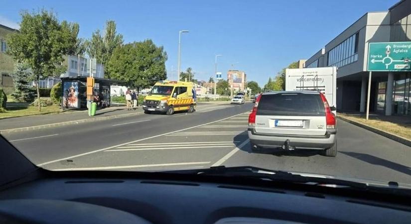Elgázoltak egy nőt Sopronban