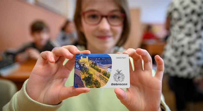 Október végéig Junior Debrecen Városkártya nélkül is ingyen DKV-zhatnak a gyerekek