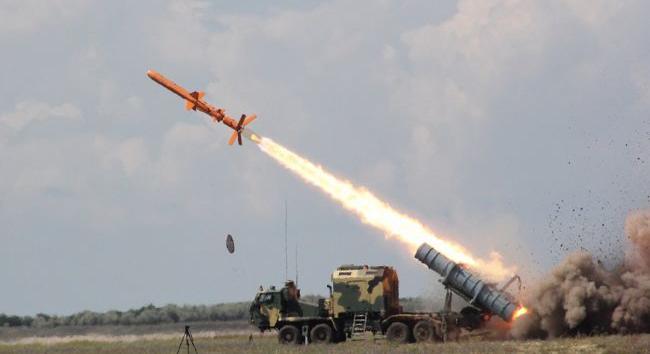 Ukrajna először mutatta be az új Hosszú Neptune cirkálórakétát – Defense Express