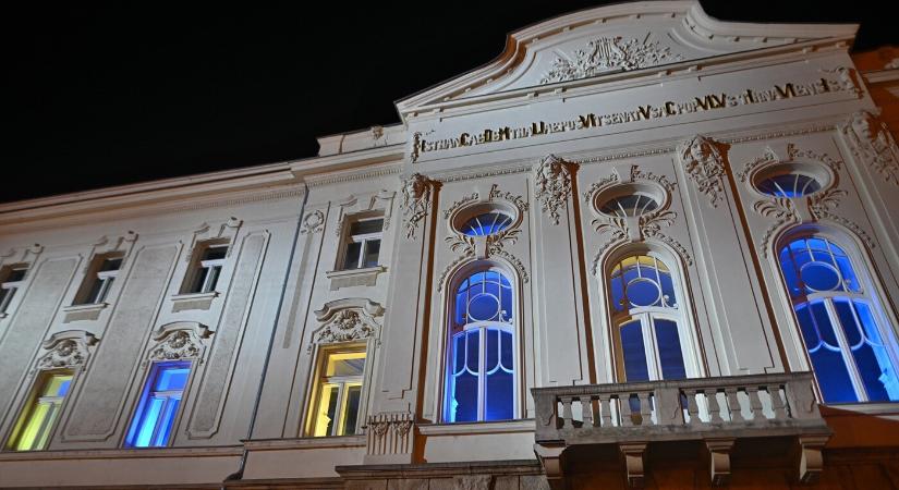 Magyarország és Szlovákia „megfeledkezett" az ukrán függetlenség napjáról, csak az orosz olajat féltik