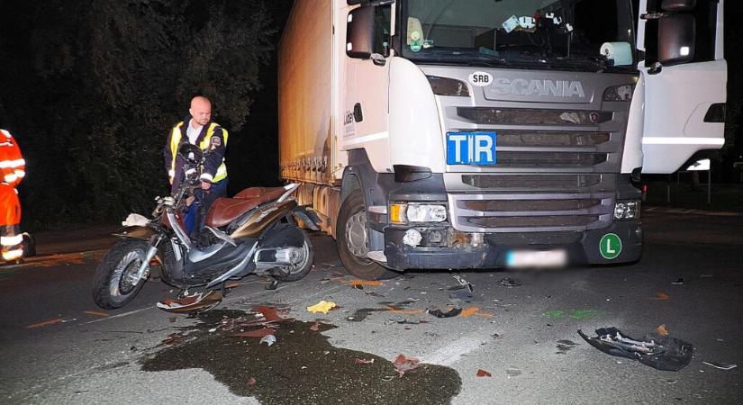 Szerb kamionos ütközött Szegednél egy zentai származású motorossal, aki a helyszínen meghalt