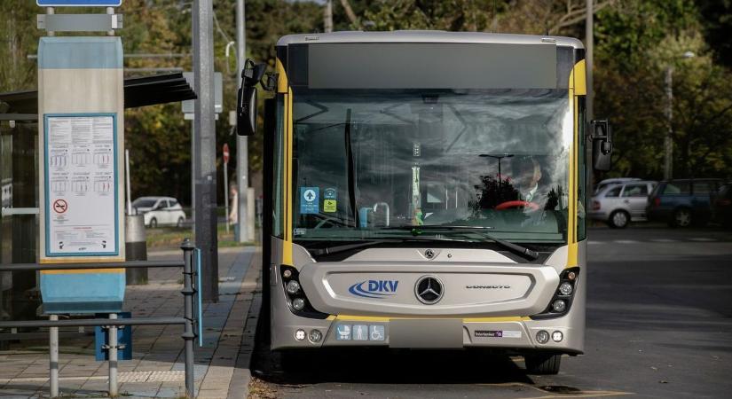 Fontos változás rengeteg busz menetrendjében, ebben a megállóban ne várd a járatokat!