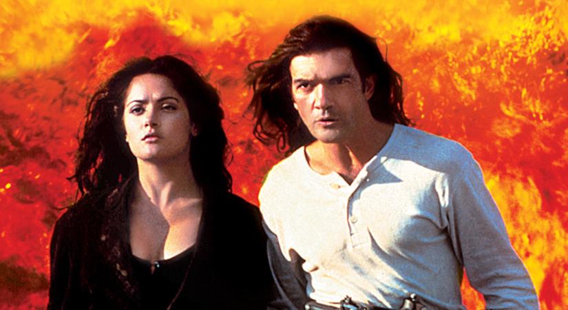 Tudtad azt a 30 éves Desperadóról, hogy Salma Hayek sírva fakadt a szexjelenet forgatásakor, ami miatta nyolc órán át tartott?