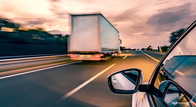 Dugó van az M3-ason és az M7-esen is