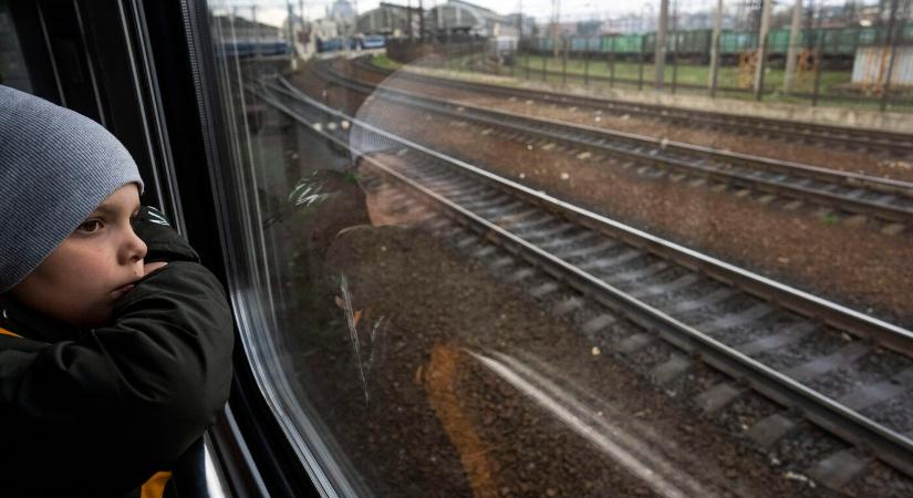 Több mint 19 ezer ukrán gyermeket hurcoltak el Oroszországba