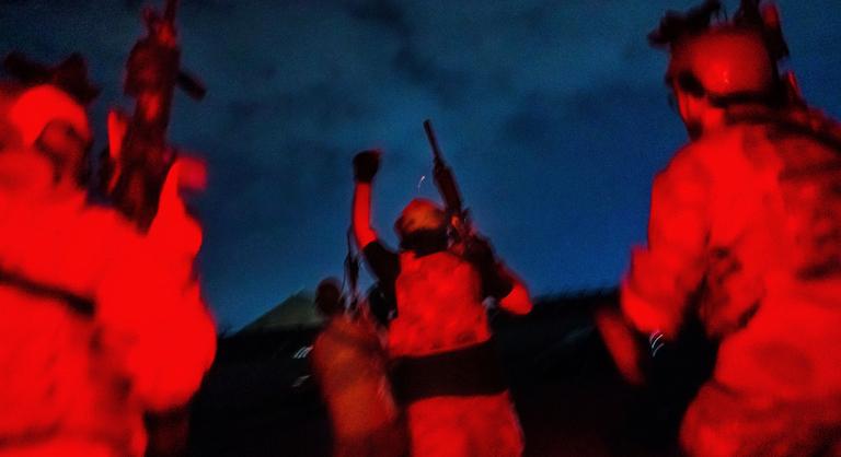 Nem bánt meg semmit, és mosolyogva várja a halált az interjút adó terrorista