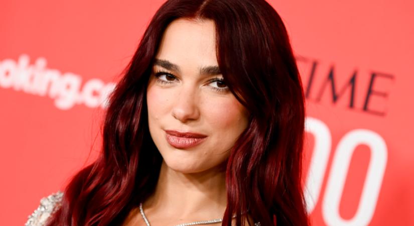 Dua Lipa vadító meztelenruhában mutatta meg hibátlan alakját