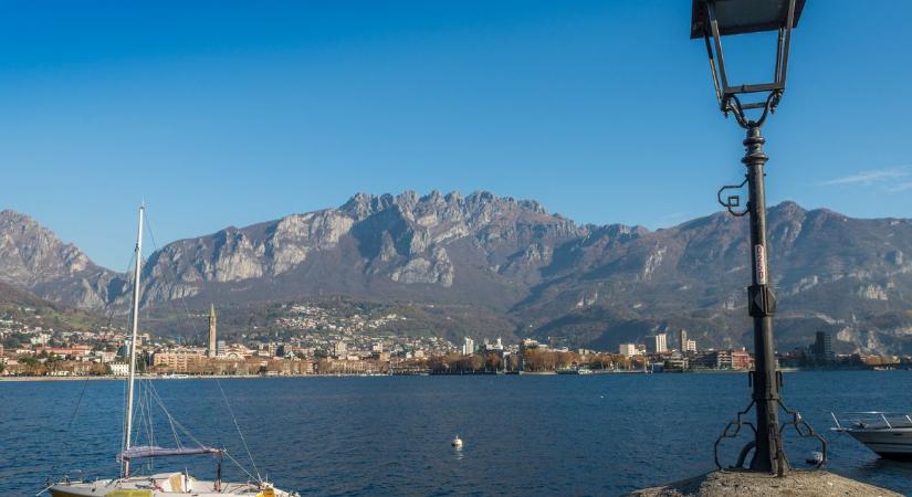 Eltűnt egy német turista a Comói-tóban, miután vízbe ugrott, hogy kimentse a gyerekeit