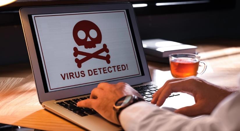 Börtönbe megy a férfi, aki vírusokkal együtt adta vissza a céges laptopot