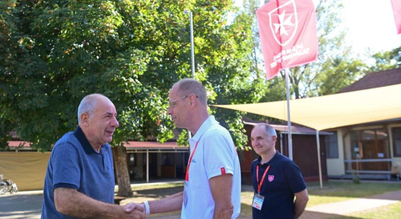 Megnyílt a Magyar Máltai Szeretetszolgálat tábora Balatonfenyvesen