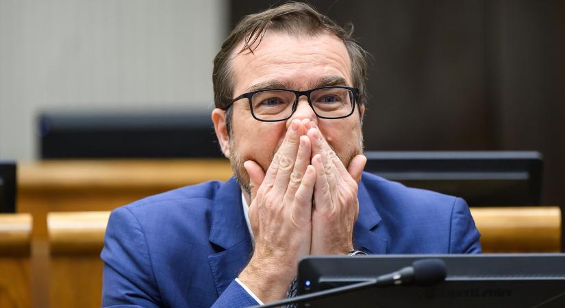 Kotlárt bírálja a KDH és a Szlovákia mozgalom