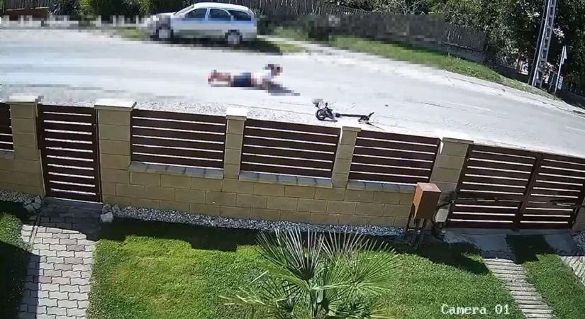 Videón a hatalmas e-rolleres bukta, nem kell autó a hatalmas balesethez