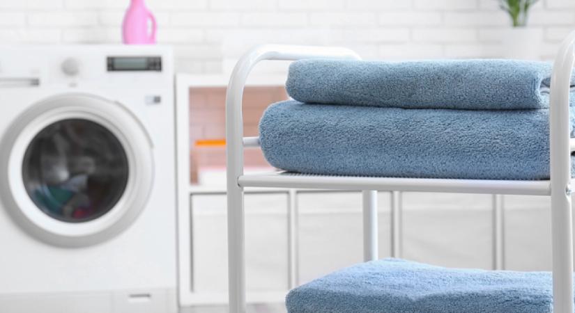 Soha többé nem büdösödik be a törölköző, ha mostantól így mosol
