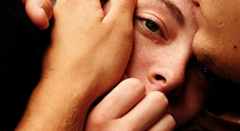 6 jel, hogy valójában nem vagy szerelmes belé – csak egy lélekőrlő körforgásban ragadtál