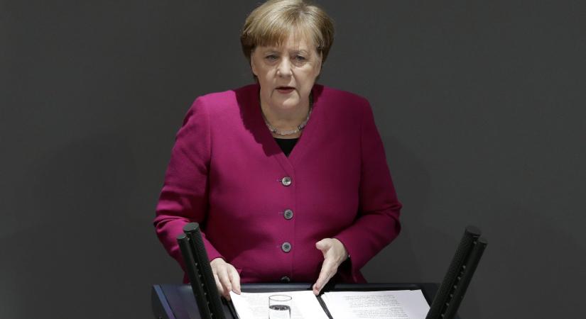 Tízéves a Wir schaffen das – Angela Merkel ma is kitart menekültpolitikája mellett, a pártja rég nem