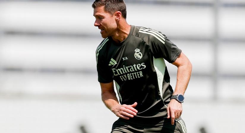 Xabi Alonso nyomást gyakorol a Real Madrid vezetőire, középpályás leigazolását követeli