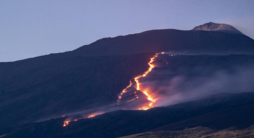 Megint kitört az Etna, veszélybe került a légi közlekedés a térségben