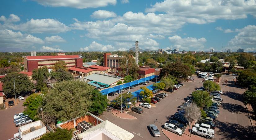 A kórházak is kifogytak a gyógyszerekből: vészhelyzetet hirdetett ki az elnök egy afrikai országban