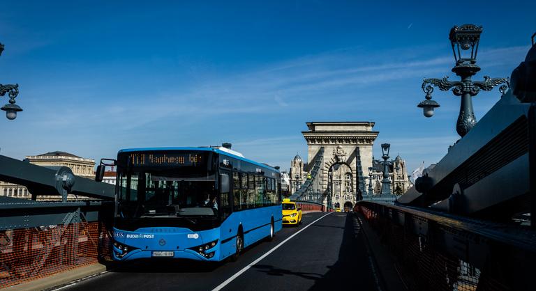 Átfogó műszaki ellenőrzést folytat le a BKV-buszokon a kormányhivatal