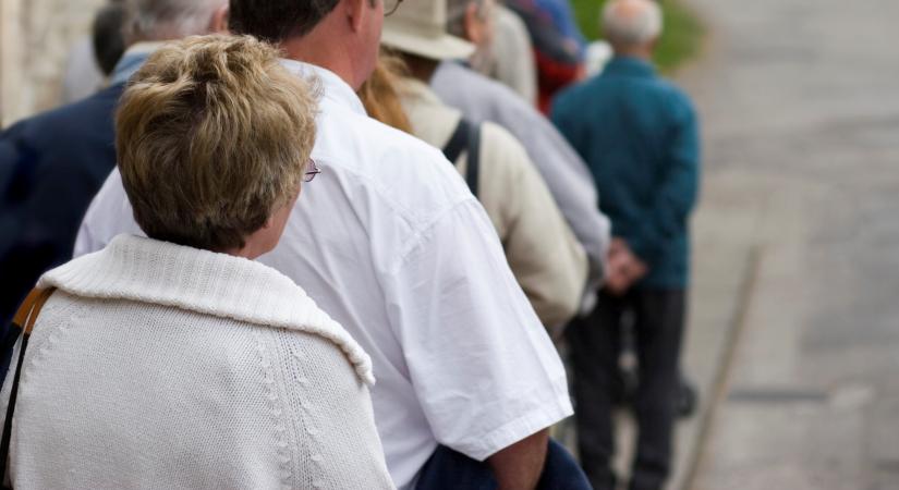 Időpontért is hetekig kell sorban állni: a kórház szerint ők nem hibáznak