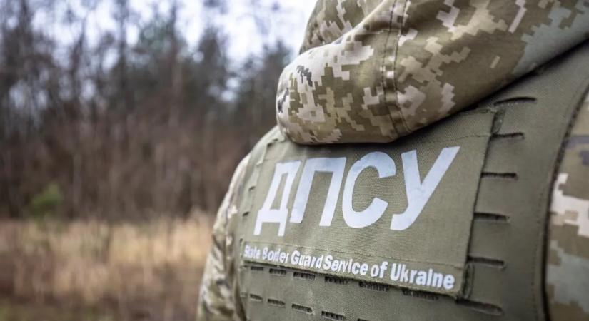 Ukrán férfiak tömegesen szöknek Belarussziába