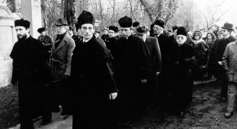 Temetésről temetésre