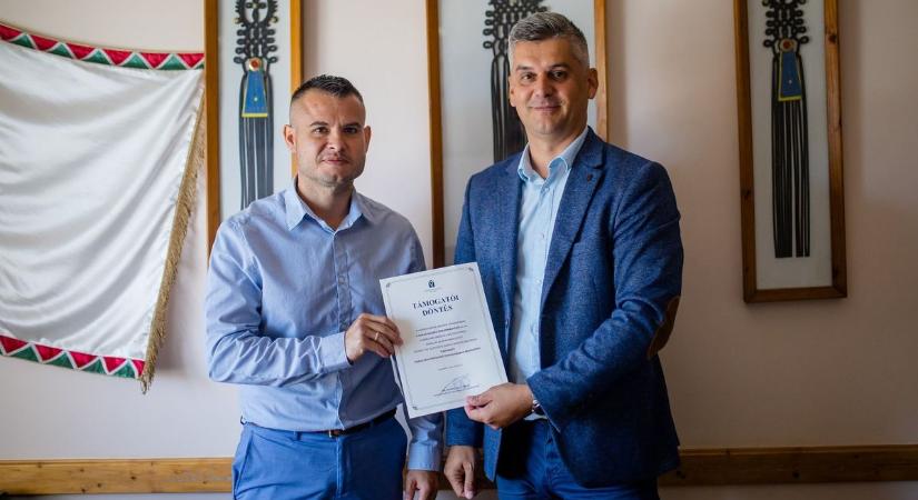 Megújul az egyik hajdú-bihari temető ravatalozója