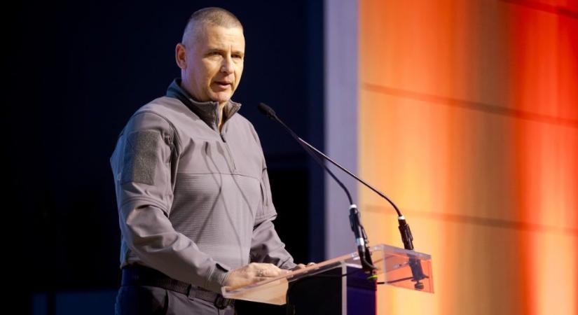 A honvédség cége mindent bevet, hogy ne kelljen kiadnia a katonai vezetők villáinak építési adatait