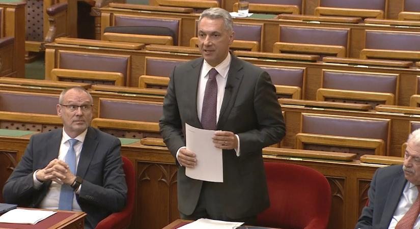 Lázár János bedobott egy váratlan számot és rögtön magára haragította fél Miskolcot