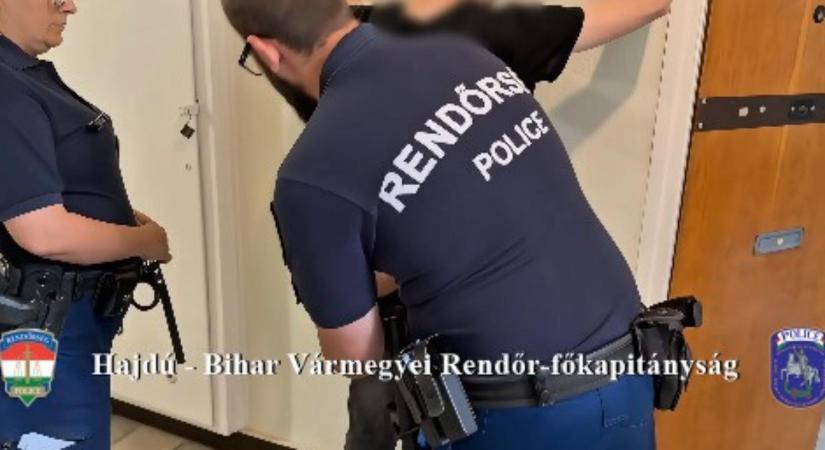 Nem kapott munkát a debreceni gyorsétteremben, robbantással fenyegetőzött egy fiatal – videóval