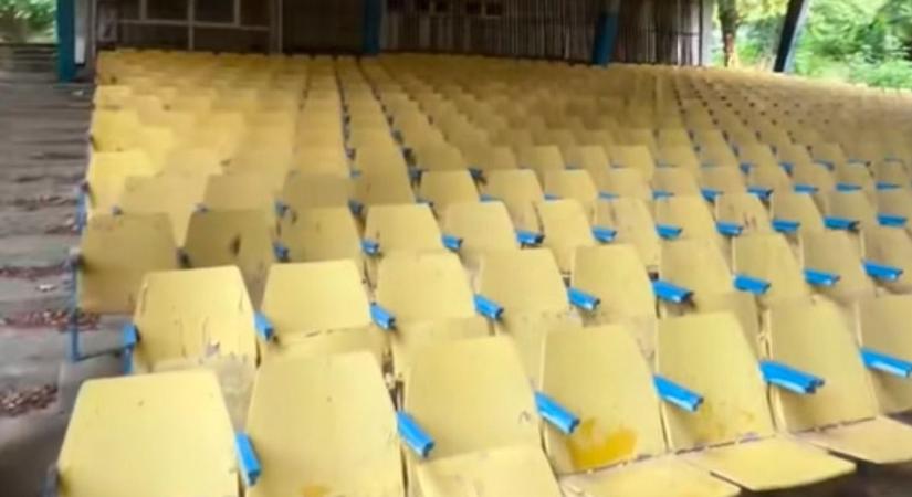 Borzalmasan lepusztult a Balaton híres kertmozija – videó