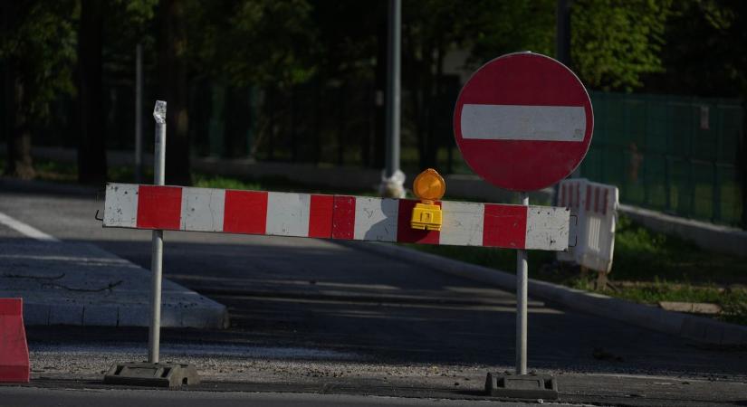 Forgalomkorlátozások várhatók Baján a rekordkísérlet miatt