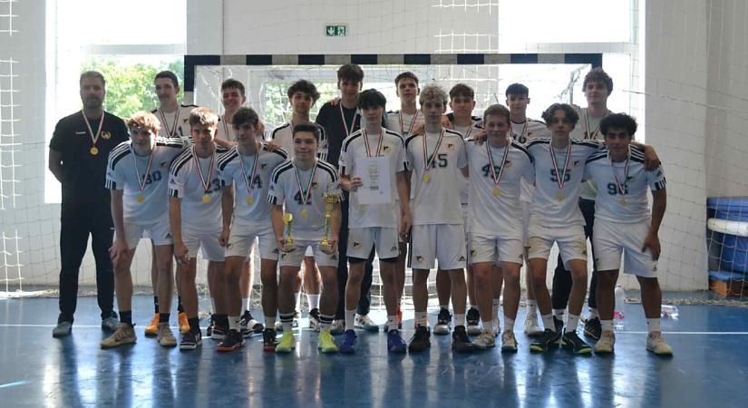 A DEAC U18-as és U20-as kézilabdacsapata is tornagyőzelmet ünnepelhetett a hétvégén